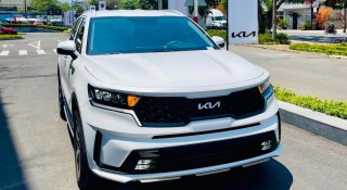 Giá Kia Sorento tại đại lý giảm sốc, liệu có phải 'xả hàng' đón bản nâng cấp?